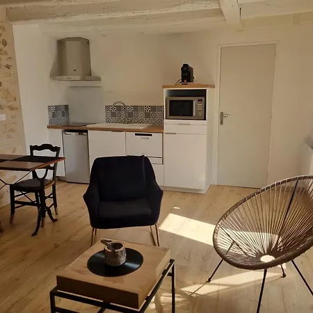 Le De Aimée * Civaux